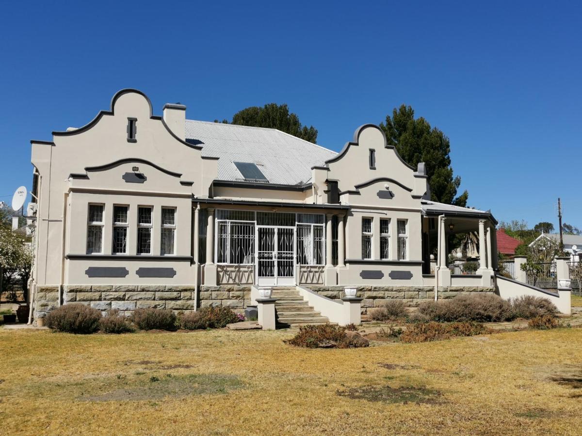 Lucolo Palace B&B Aliwal North Exterior foto
